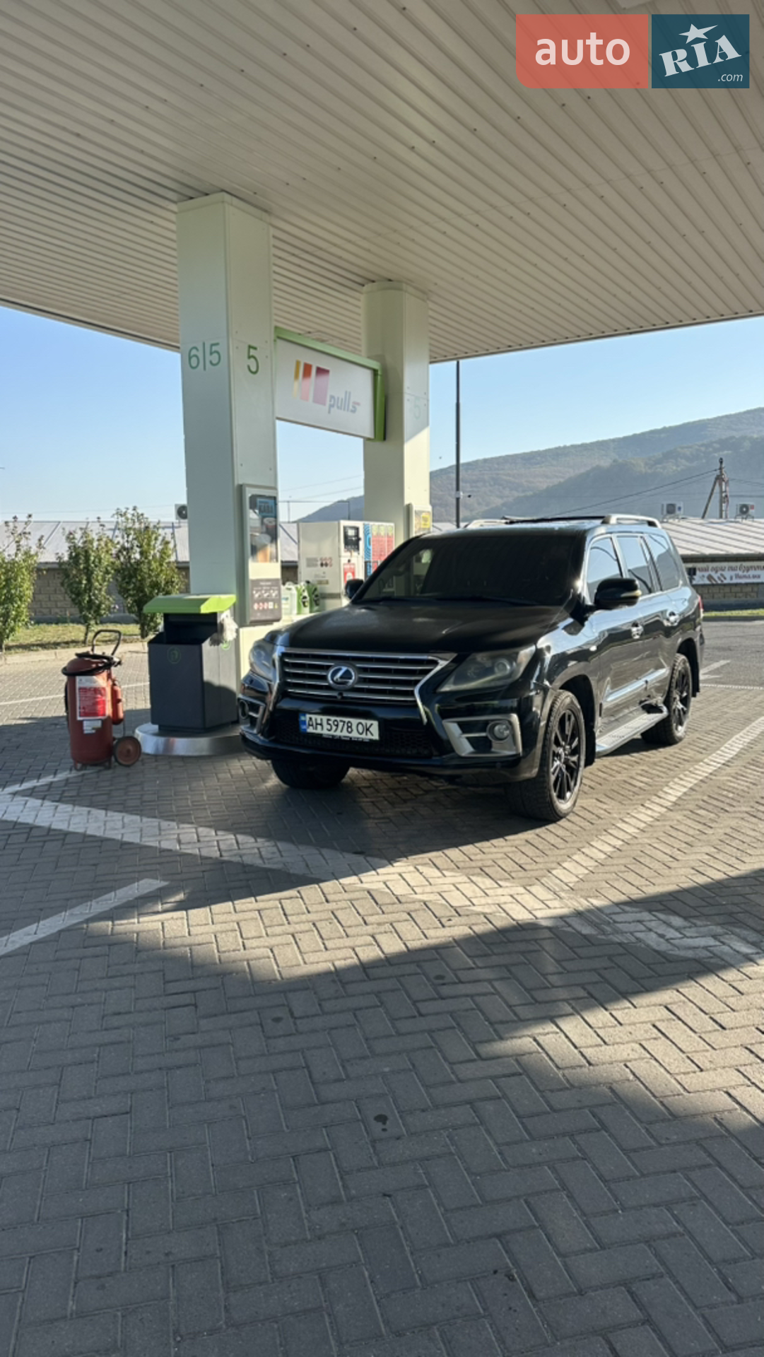 2010 Lexus LX - мініатюра 3