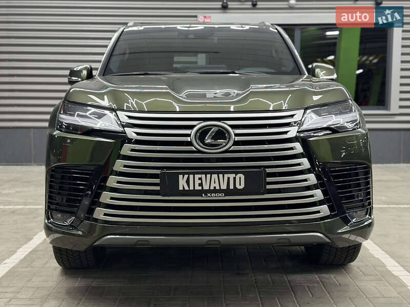 Внедорожник / Кроссовер Lexus LX 2023 в Киеве