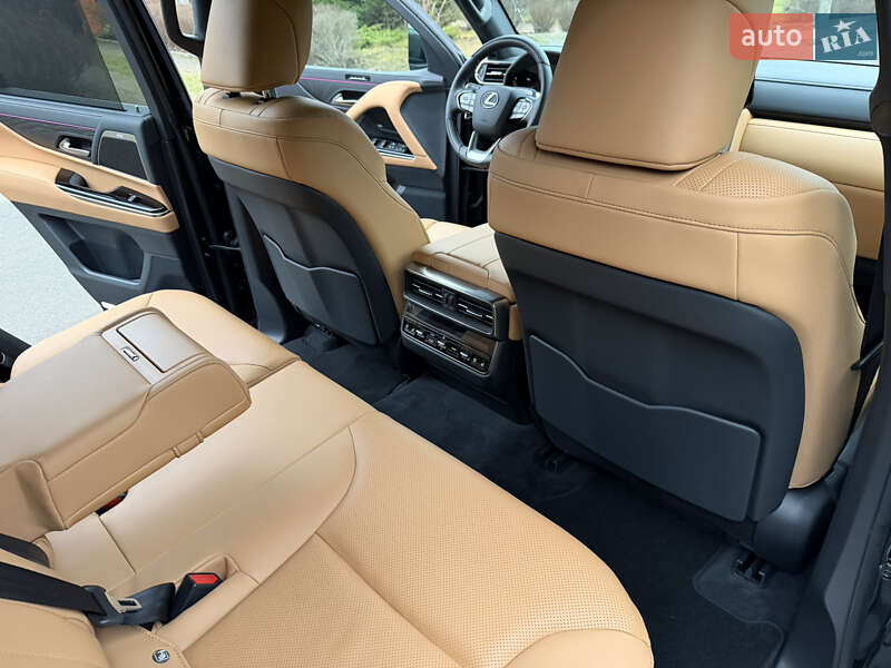 Внедорожник / Кроссовер Lexus LX 2025 в Киеве фото 15 Внедорожник / Кроссовер Lexus LX 2025 в Киеве