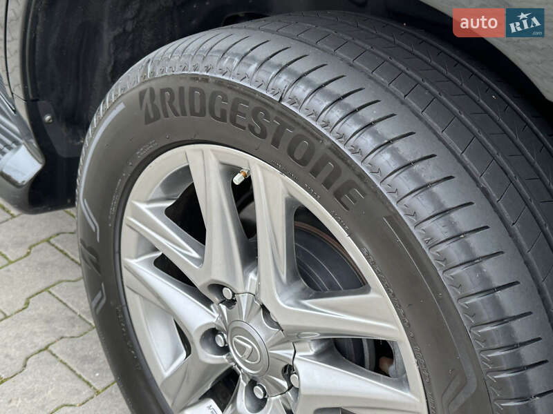 Позашляховик / Кросовер Lexus LX 2013 в Одесі