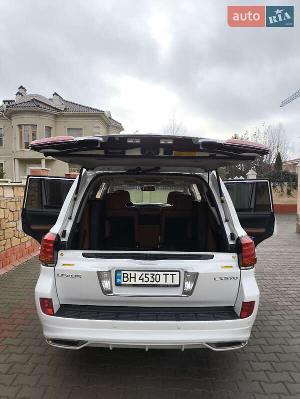 Позашляховик / Кросовер Lexus LX 2010 в Одесі