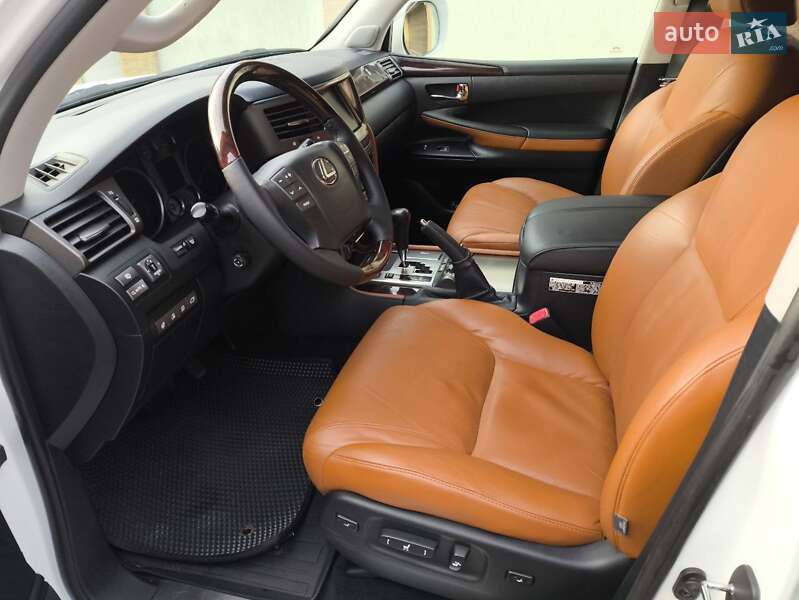 Позашляховик / Кросовер Lexus LX 2010 в Одесі
