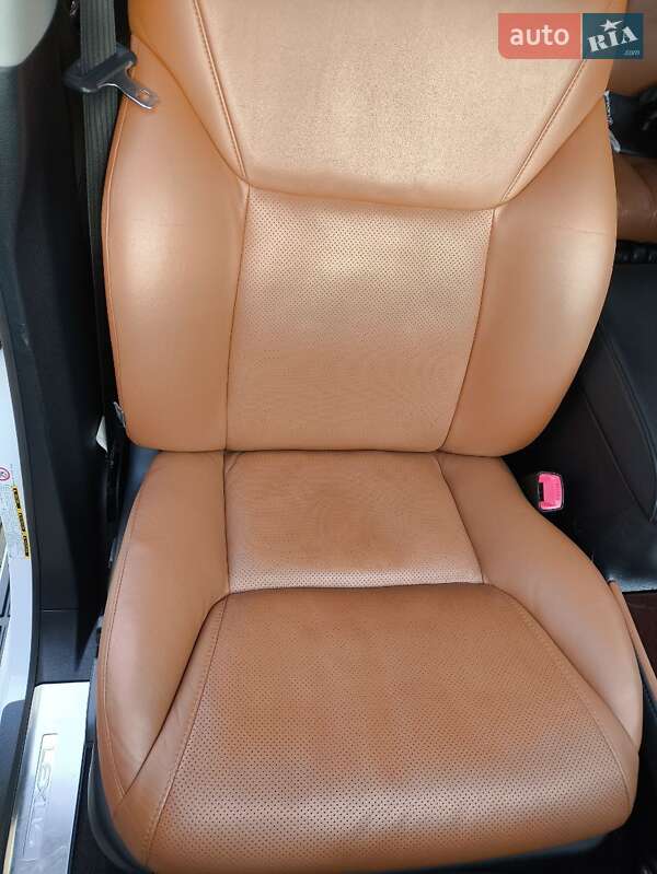 Позашляховик / Кросовер Lexus LX 2010 в Одесі