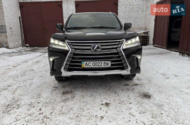 Позашляховик / Кросовер Lexus LX 2017 в Луцьку