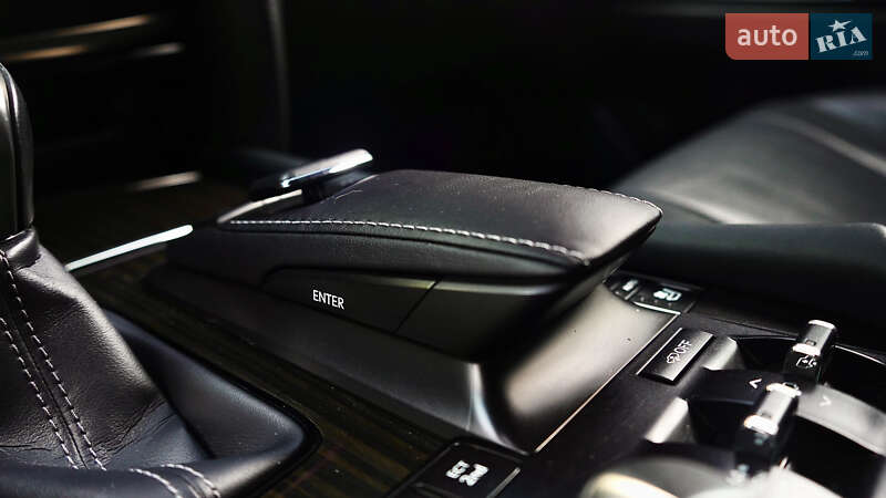 Позашляховик / Кросовер Lexus LX 2019 в Львові фото 44 Позашляховик / Кросовер Lexus LX 2019 в Львові