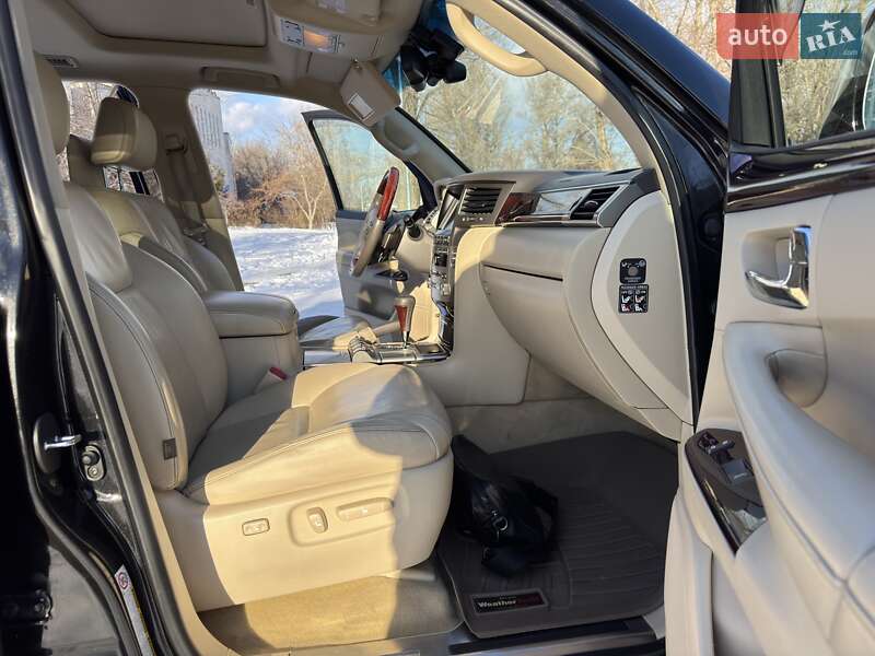 Позашляховик / Кросовер Lexus LX 2012 в Дніпрі фото 19 Позашляховик / Кросовер Lexus LX 2012 в Дніпрі