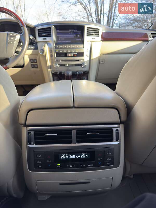 Позашляховик / Кросовер Lexus LX 2012 в Дніпрі фото 27 Позашляховик / Кросовер Lexus LX 2012 в Дніпрі