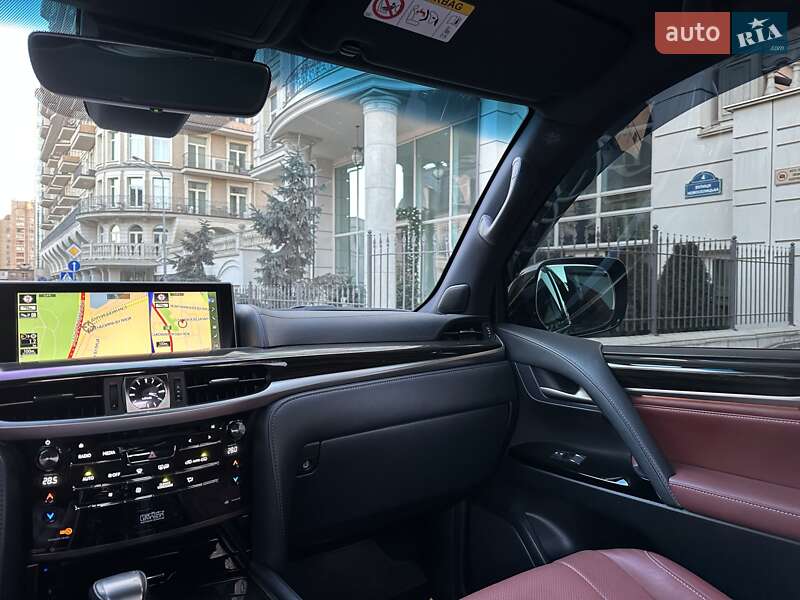 Внедорожник / Кроссовер Lexus LX 2021 в Киеве