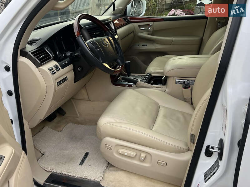 Внедорожник / Кроссовер Lexus LX 2008 в Черновцах фото 43 Внедорожник / Кроссовер Lexus LX 2008 в Черновцах