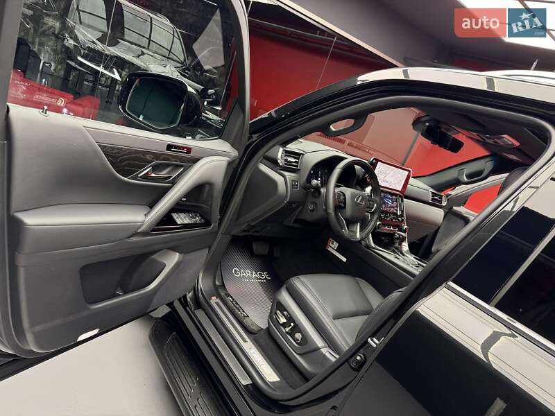 Внедорожник / Кроссовер Lexus LX 2025 в Киеве
