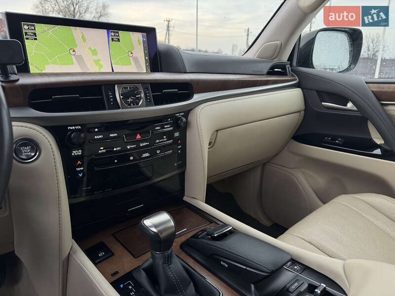 Внедорожник / Кроссовер Lexus LX 2021 в Киеве