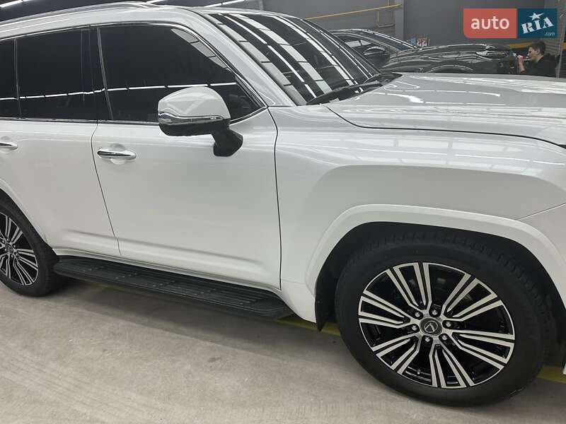 Внедорожник / Кроссовер Lexus LX 2022 в Киеве