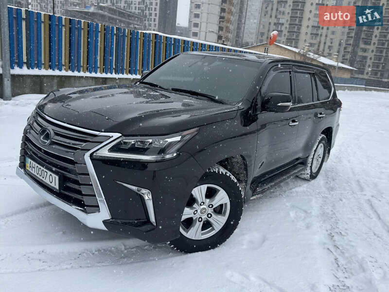 Внедорожник / Кроссовер Lexus LX 2015 в Киеве