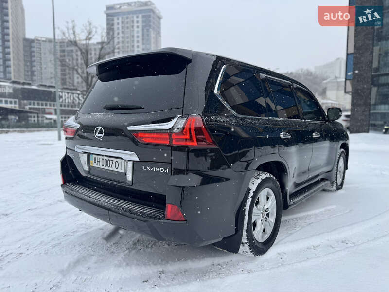 Внедорожник / Кроссовер Lexus LX 2015 в Киеве