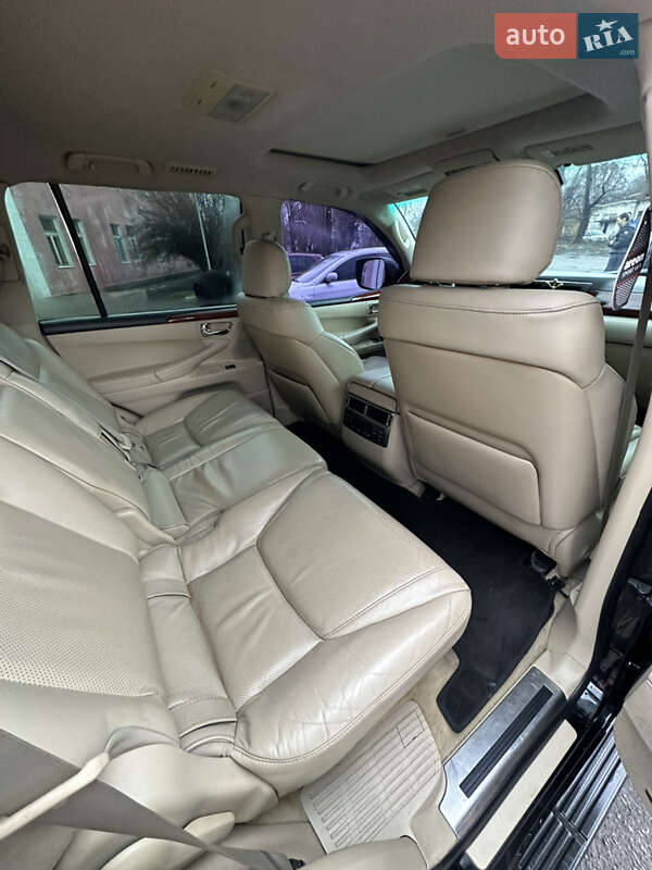 Внедорожник / Кроссовер Lexus LX 2008 в Днепре