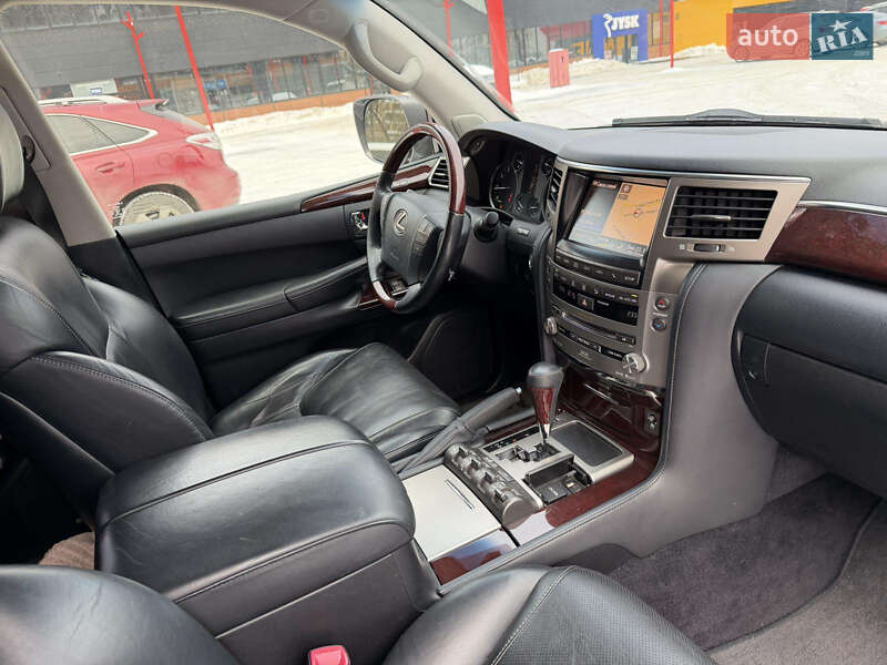 Позашляховик / Кросовер Lexus LX 2012 в Києві