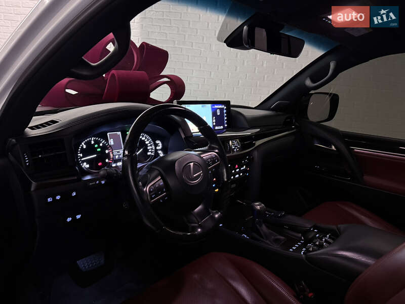 Внедорожник / Кроссовер Lexus LX 2020 в Одессе