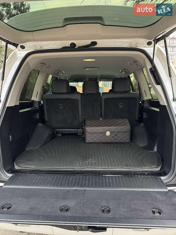 Позашляховик / Кросовер Lexus LX 2015 в Одесі