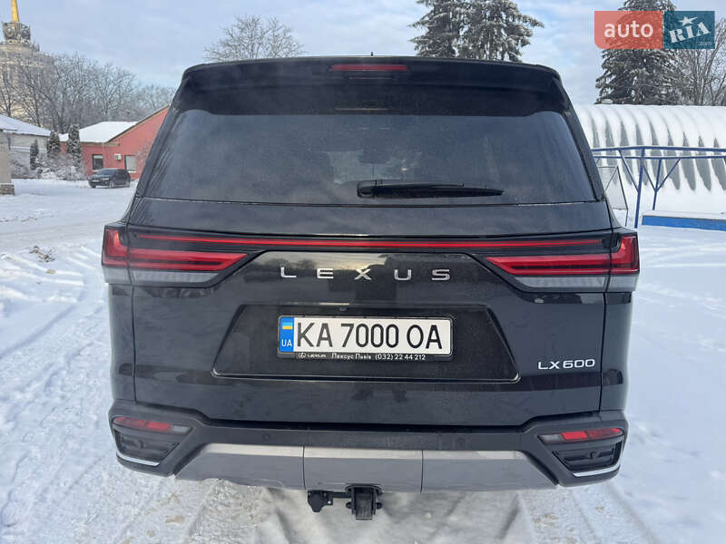 Внедорожник / Кроссовер Lexus LX 2023 в Киеве