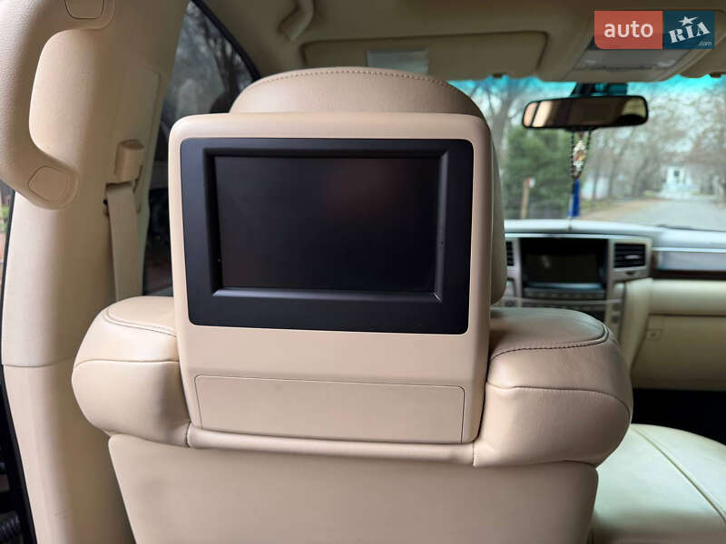 Внедорожник / Кроссовер Lexus LX 2013 в Одессе