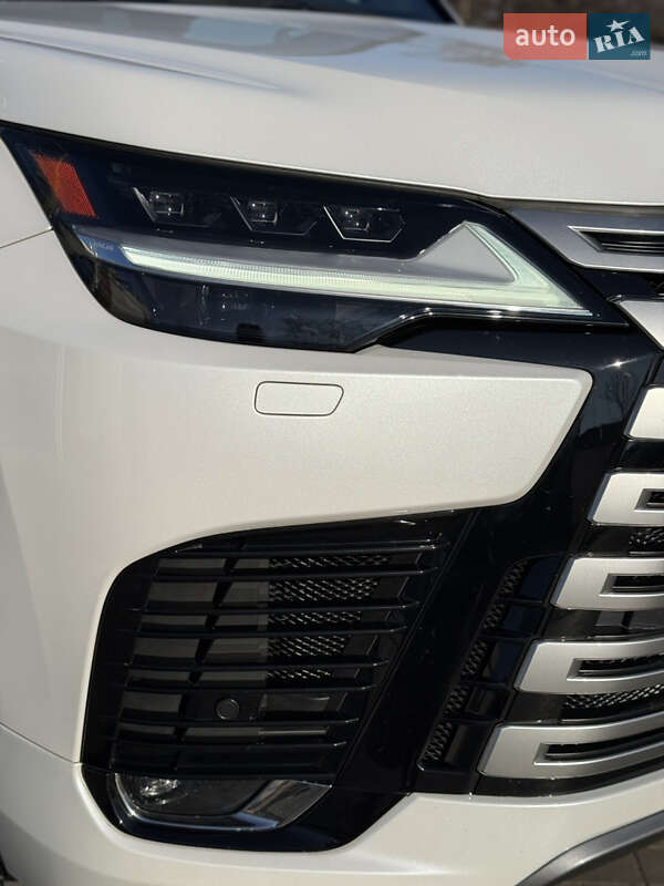 Внедорожник / Кроссовер Lexus LX 2022 в Николаеве