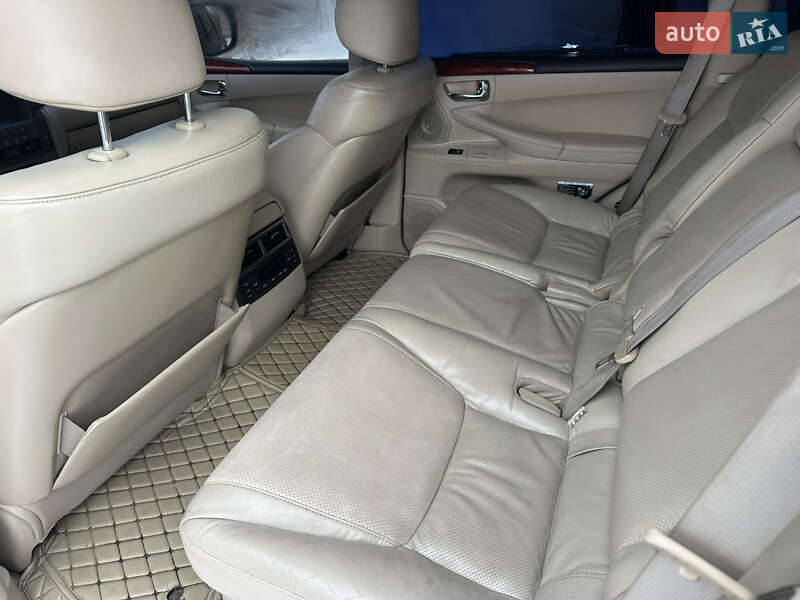 Внедорожник / Кроссовер Lexus LX 2008 в Павлограде