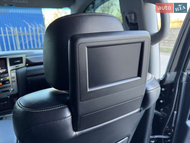 Внедорожник / Кроссовер Lexus LX 2013 в Кривом Роге