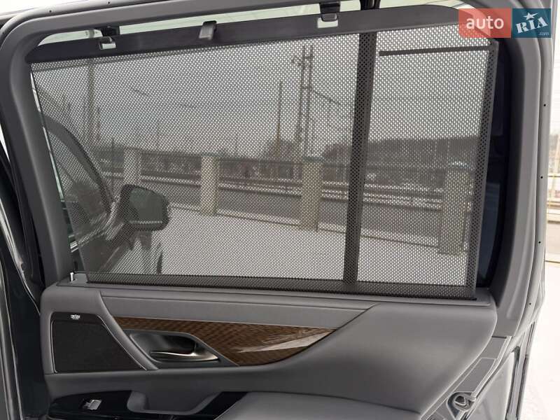 Внедорожник / Кроссовер Lexus LX 2022 в Киеве