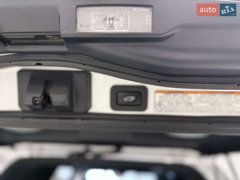 Внедорожник / Кроссовер Lexus LX 2020 в Одессе