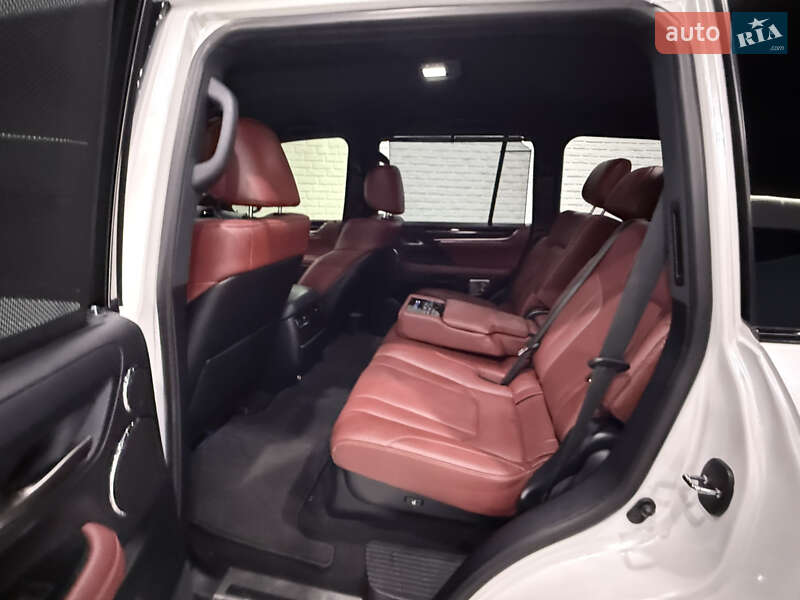 Внедорожник / Кроссовер Lexus LX 2020 в Одессе