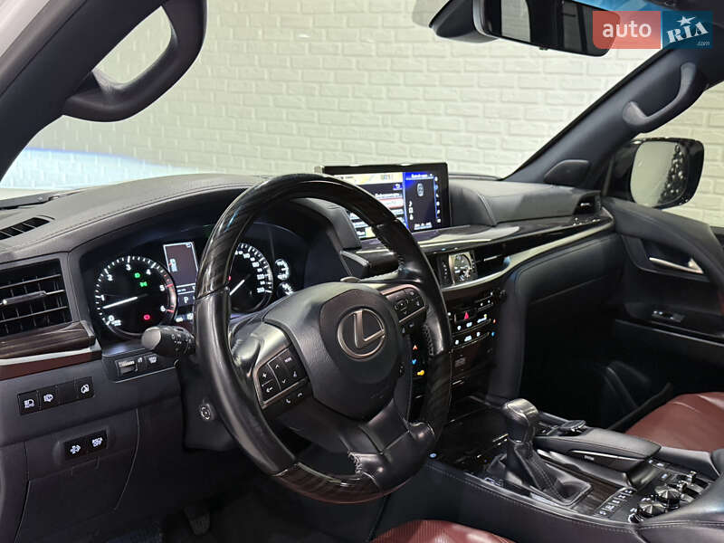 Внедорожник / Кроссовер Lexus LX 2020 в Одессе