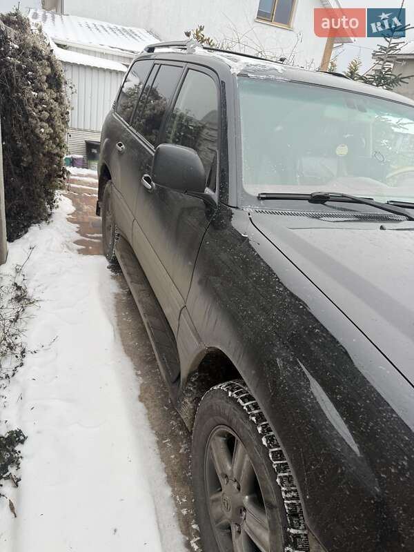 Внедорожник / Кроссовер Lexus LX 2005 в Одессе