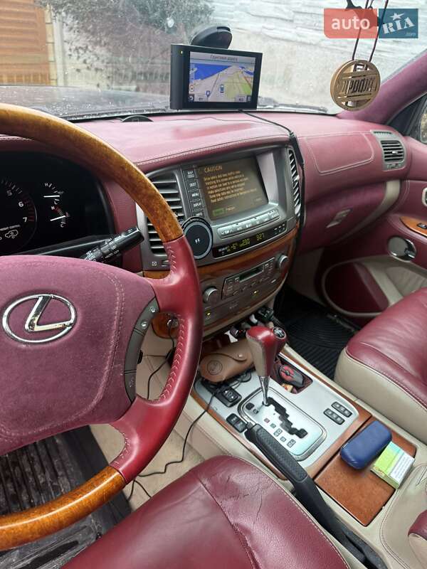 Внедорожник / Кроссовер Lexus LX 2005 в Одессе