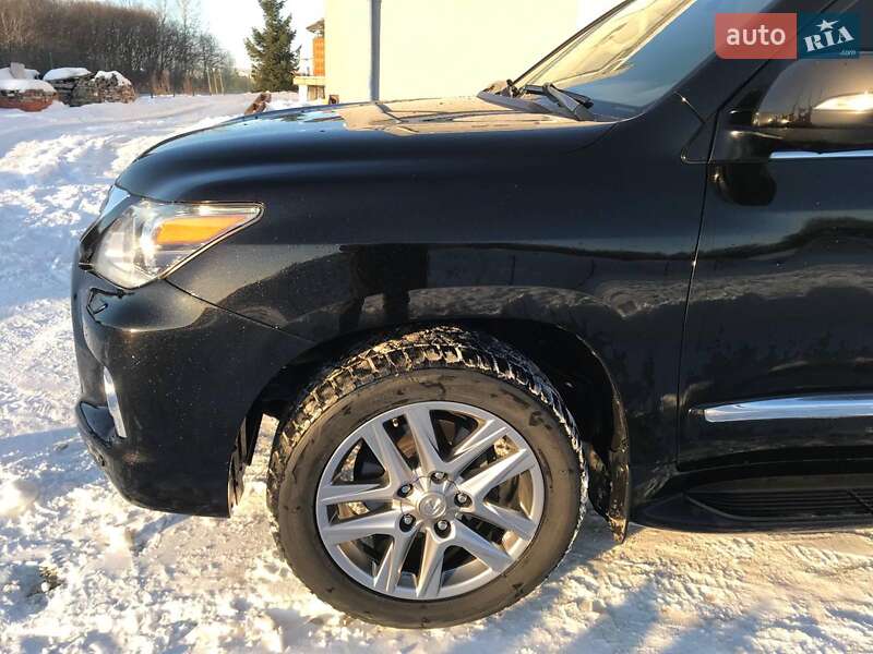Внедорожник / Кроссовер Lexus LX 2013 в Львове
