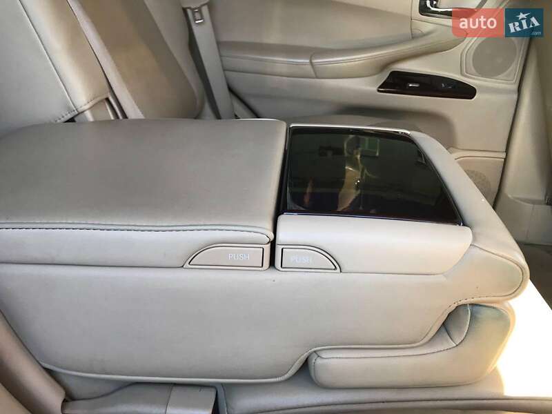 Внедорожник / Кроссовер Lexus LX 2013 в Львове