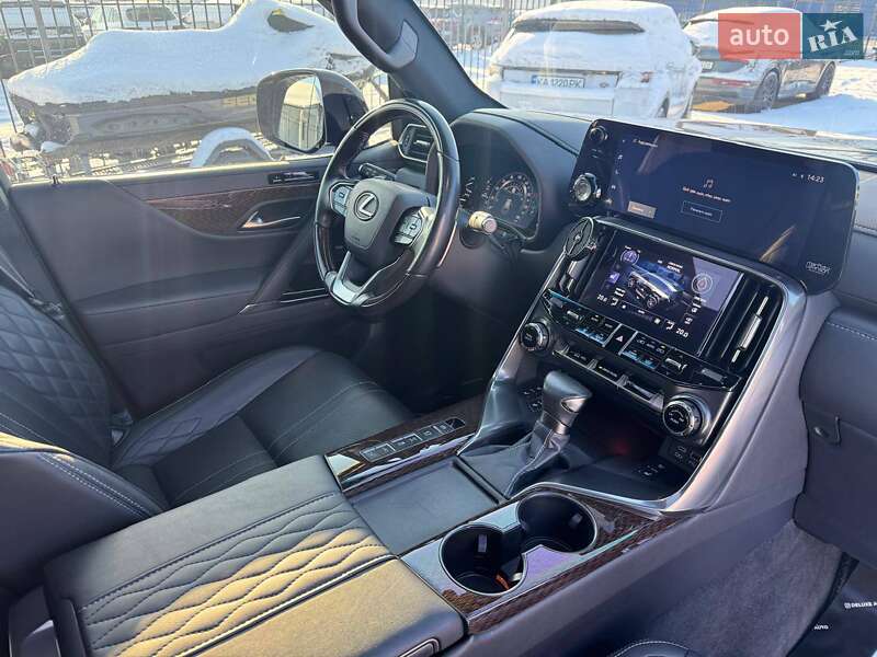 Внедорожник / Кроссовер Lexus LX 2023 в Киеве