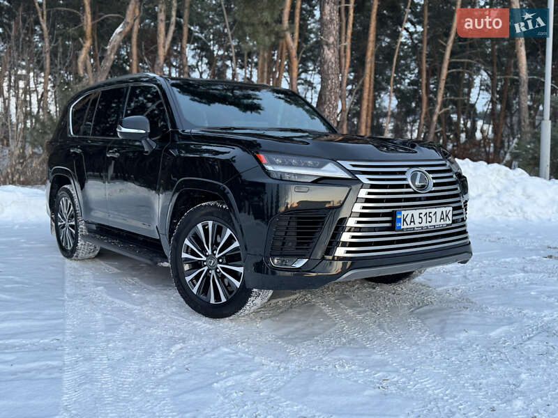Lexus LX 2021