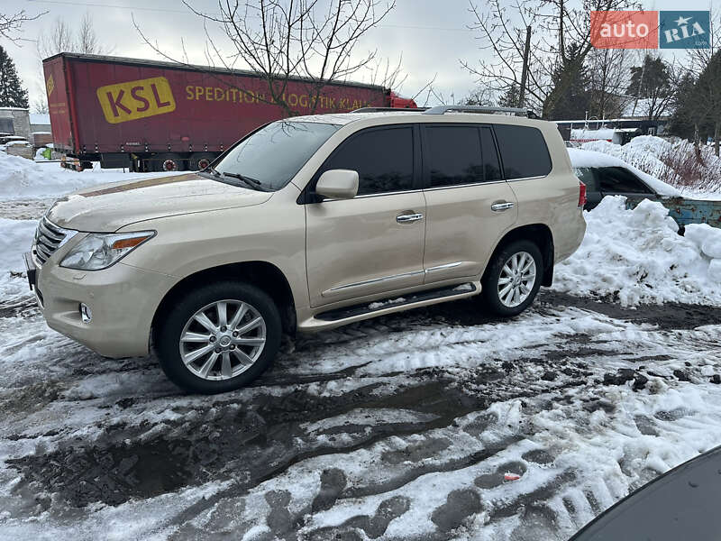 Позашляховик / Кросовер Lexus LX 2008 в Рокитному фото Позашляховик / Кросовер Lexus LX 2008 в Рокитному