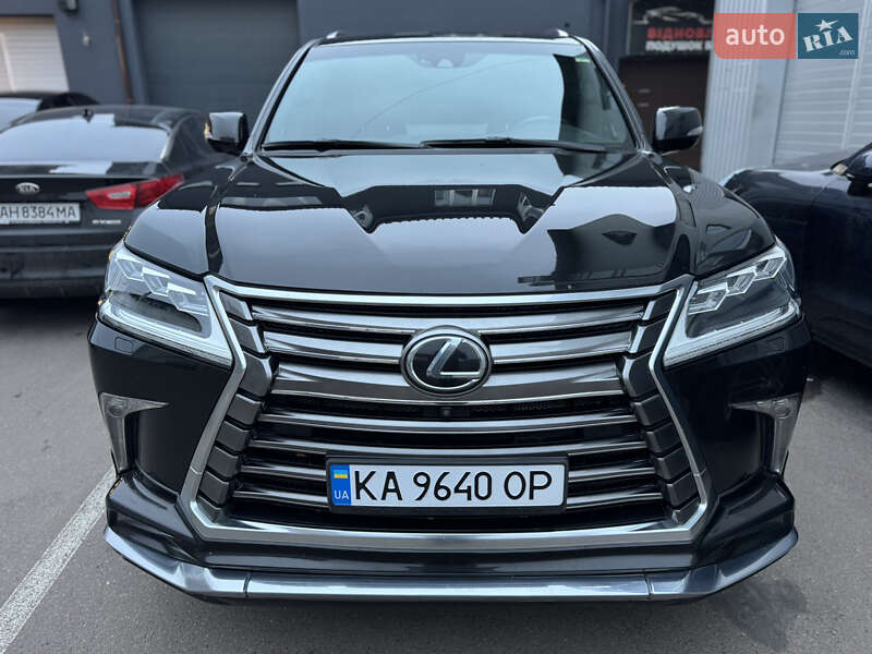 Внедорожник / Кроссовер Lexus LX 2017 в Киеве