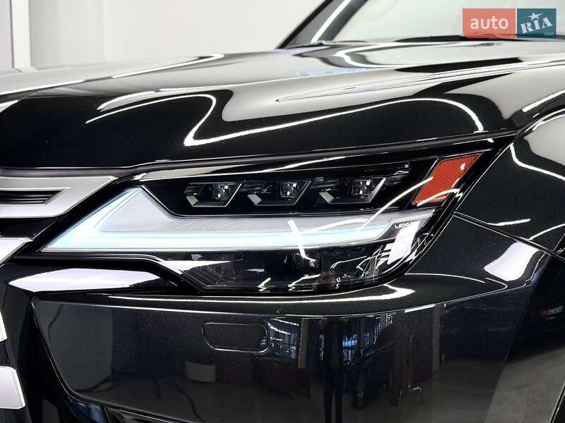 Позашляховик / Кросовер Lexus LX 2023 в Києві