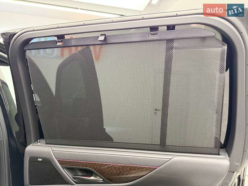 Позашляховик / Кросовер Lexus LX 2023 в Києві