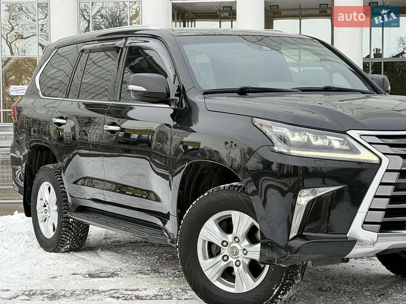 Внедорожник / Кроссовер Lexus LX 2016 в Одессе