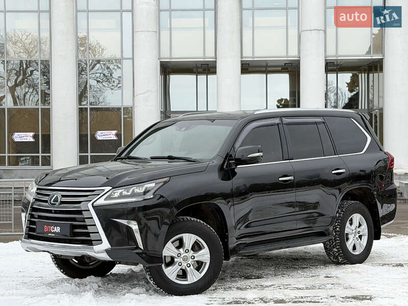 Внедорожник / Кроссовер Lexus LX 2016 в Одессе