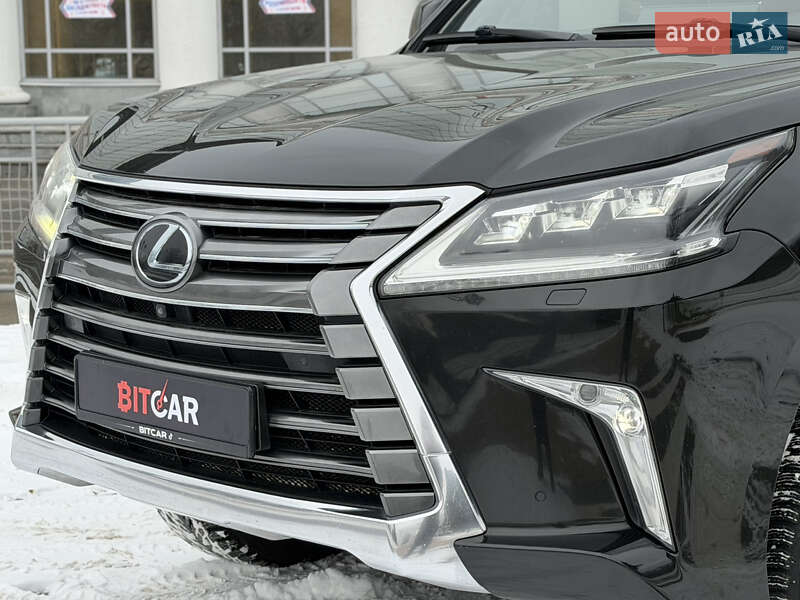 Внедорожник / Кроссовер Lexus LX 2016 в Одессе