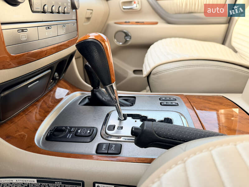 Позашляховик / Кросовер Lexus LX 2006 в Дніпрі