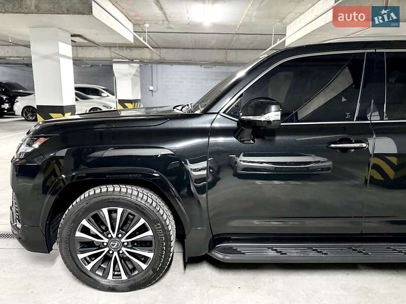 Позашляховик / Кросовер Lexus LX 2025 в Дніпрі