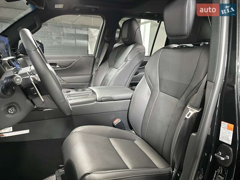 Позашляховик / Кросовер Lexus LX 2025 в Дніпрі