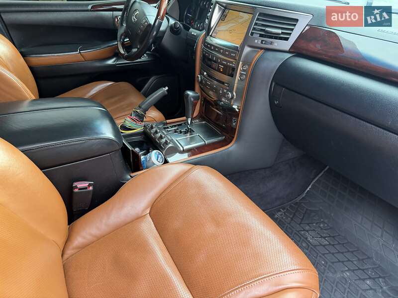 Позашляховик / Кросовер Lexus LX 2011 в Львові фото 32 Позашляховик / Кросовер Lexus LX 2011 в Львові