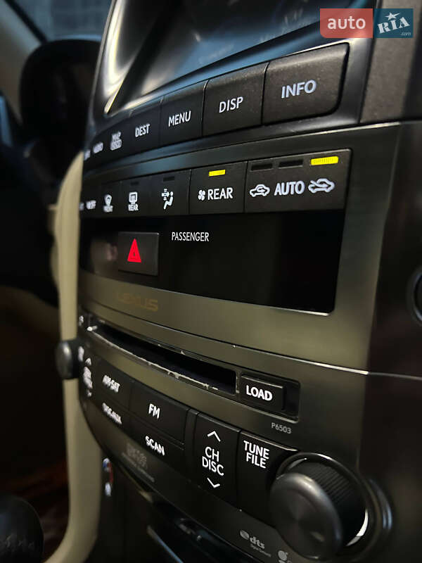 Позашляховик / Кросовер Lexus LX 2008 в Черкасах