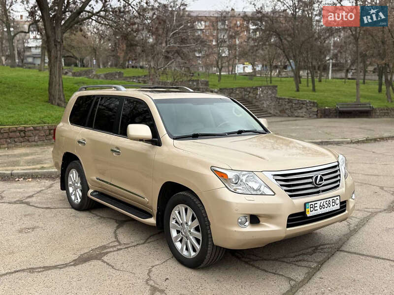 Внедорожник / Кроссовер Lexus LX 2008 в Николаеве